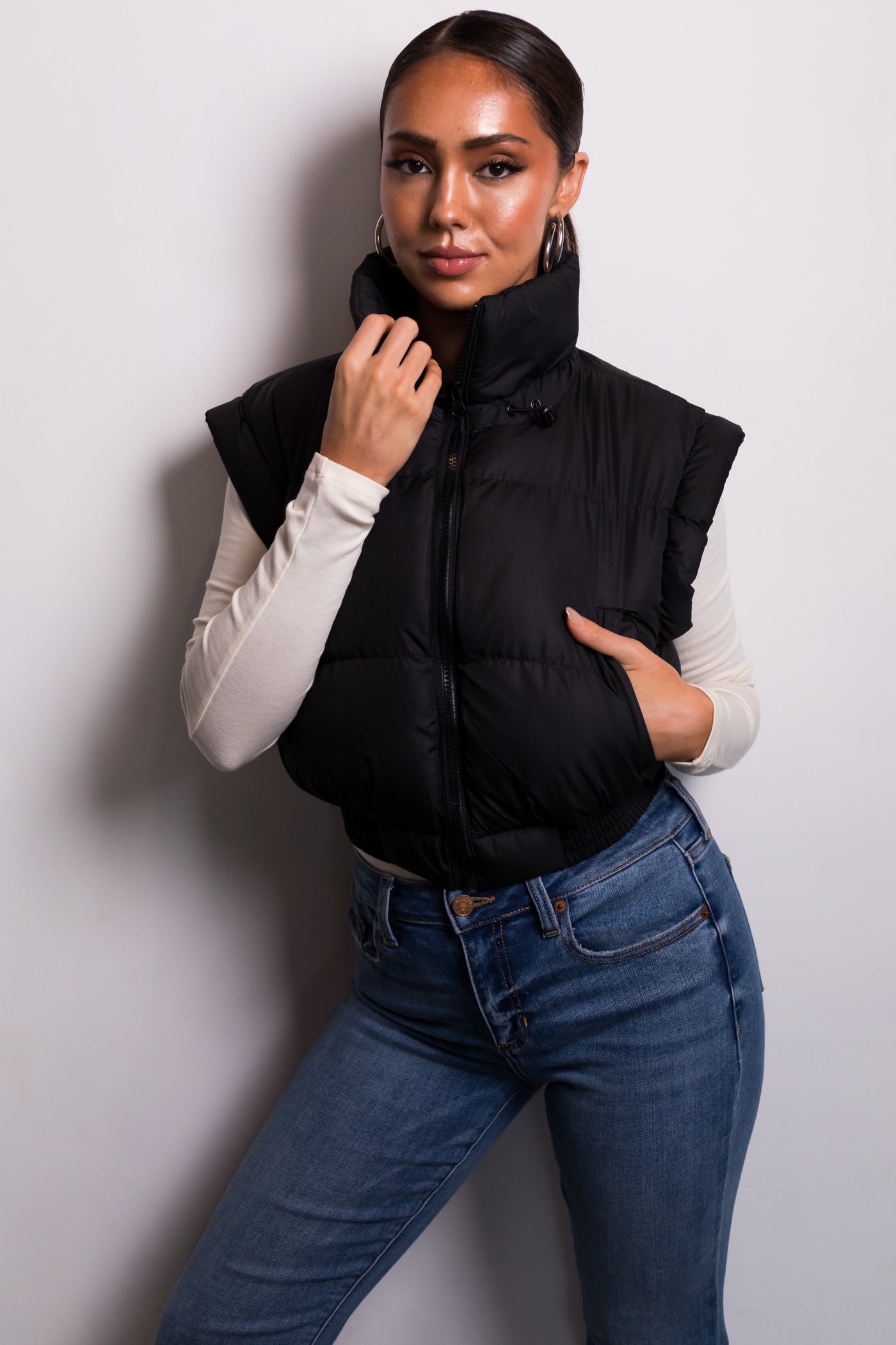 Black Elastic Hem Zip Up Puffer Vest