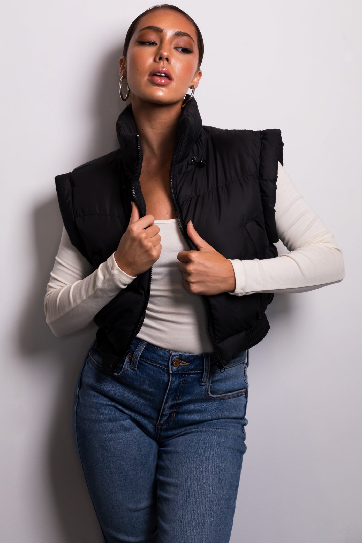 Black Elastic Hem Zip Up Puffer Vest