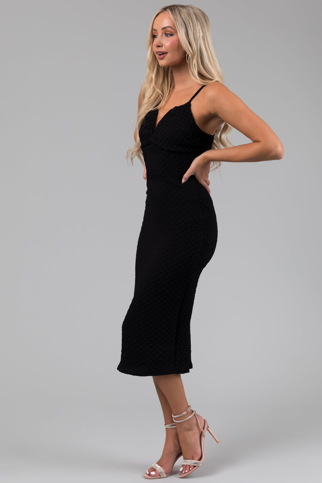 Black Textured Deep Sweetheart Neck Midi Dress