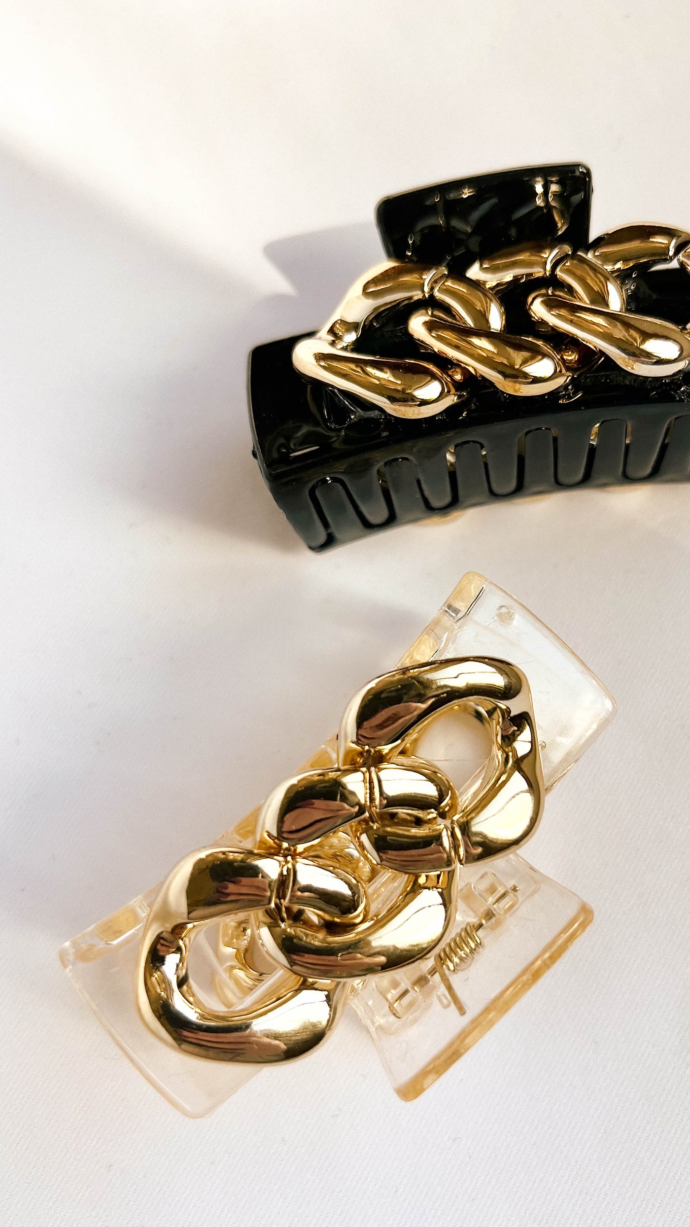 Black and Clear Chain Detail Hair Claw Clips