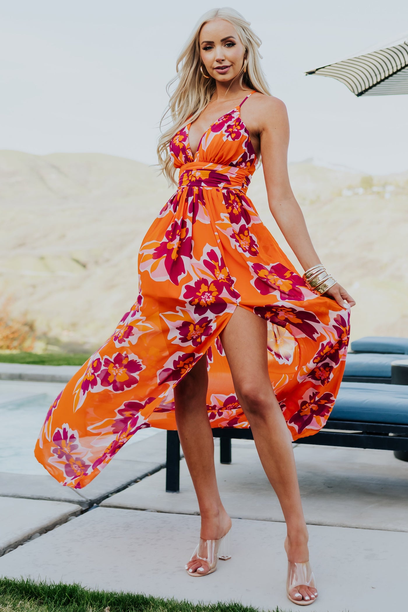 Bright Sunset Floral Print Sleeveless Maxi Dress