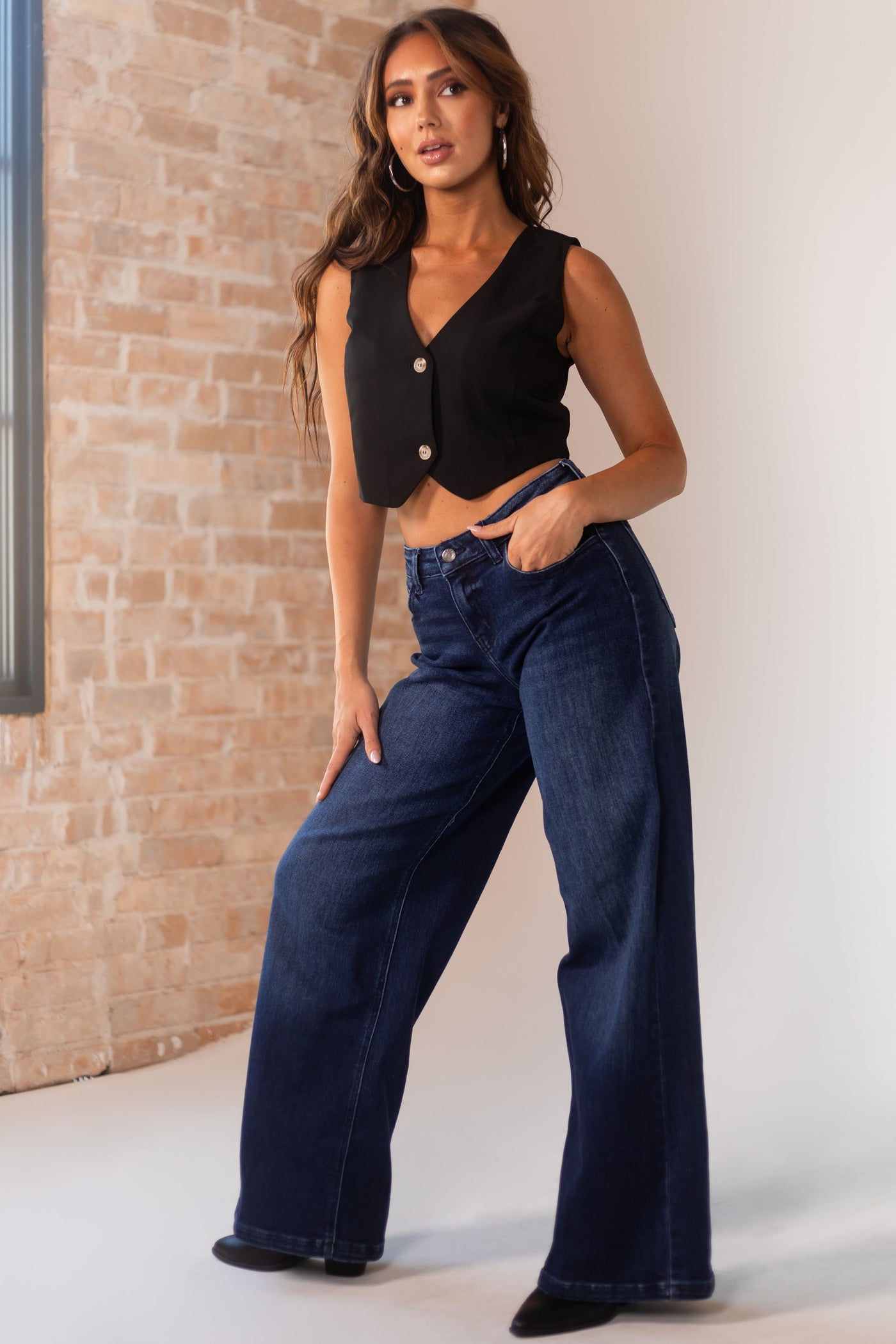 Dark Wash Zipper Fly Wide Leg Jeans