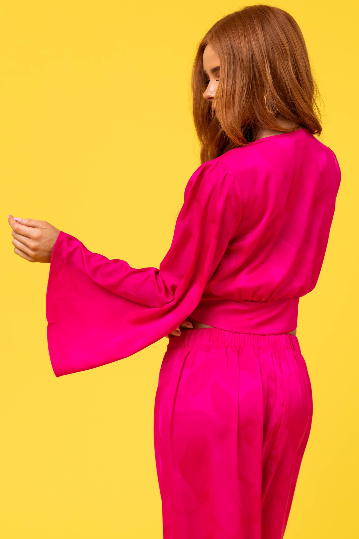 Flying Tomato Magenta Leaf Texture Bell Sleeve Top