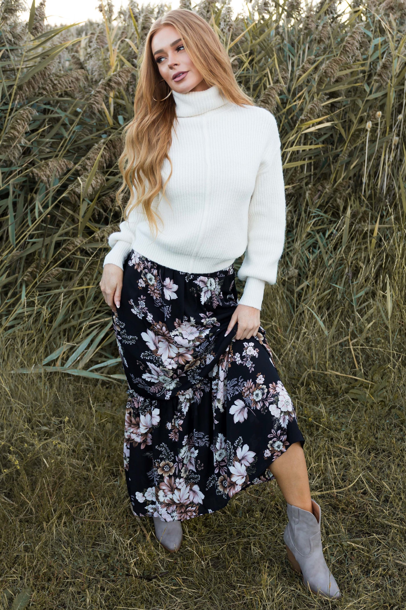 Ivory Turtleneck Bubble Sleeve Sweater