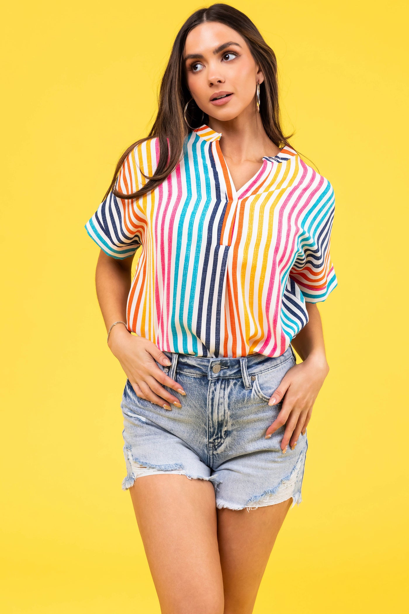 KanCan Medium Washed Distressed Denim Mom Shorts