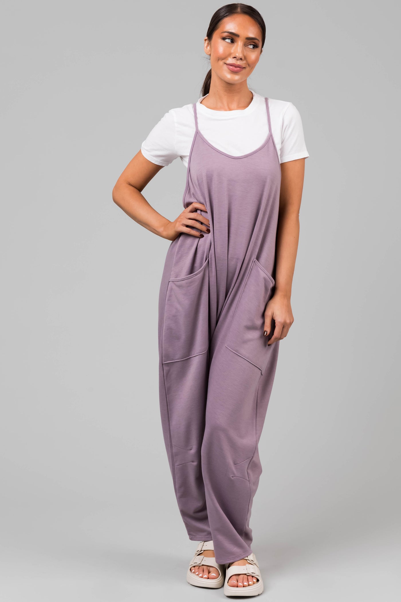 Lavender Sleeveless Front Pocket Loose Jumpsuit