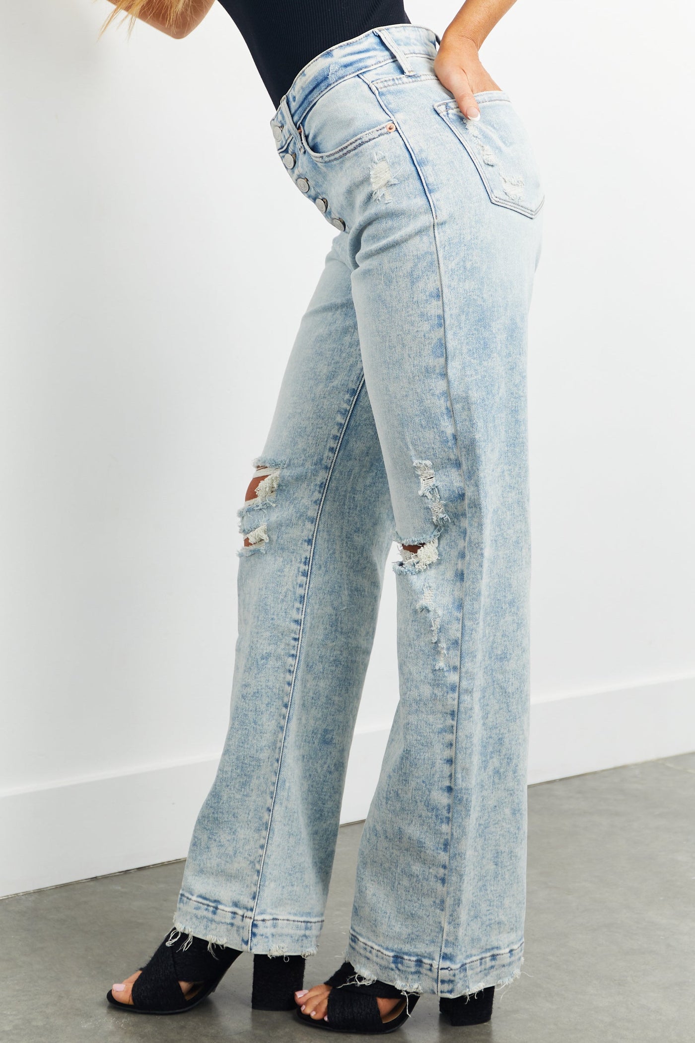 Light Mineral Wash Distressed Wide Leg Jeans