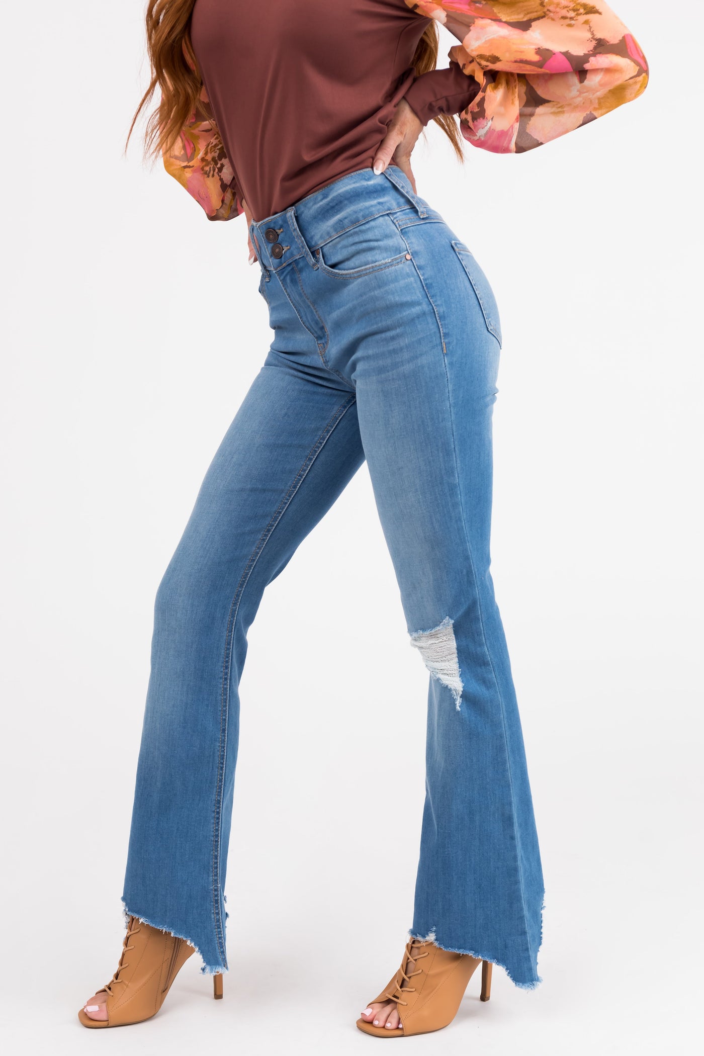 Light Wash High Rise Distress Knee Torn Hem Jeans