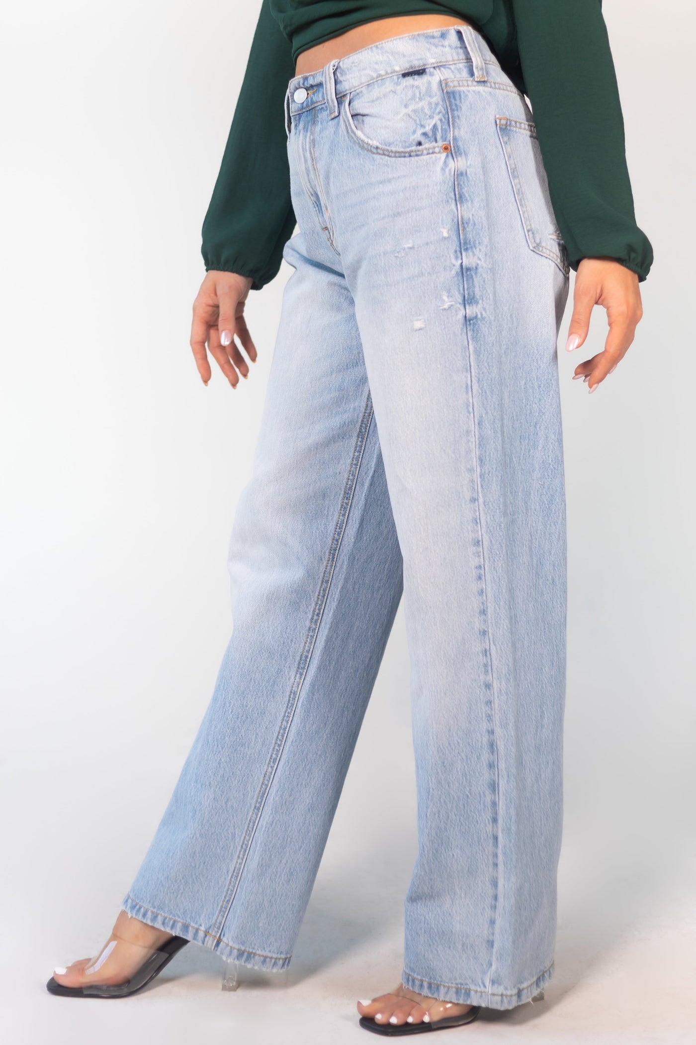 Light Wash Vintage Low Rise Loose Fit Jeans