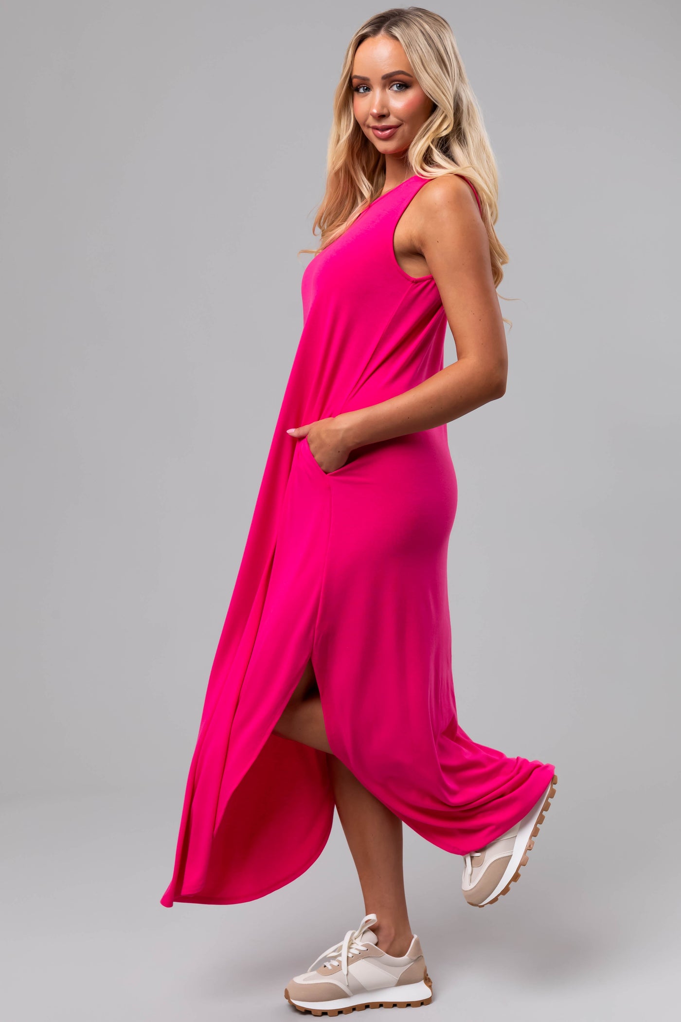 Magenta Sleeveless Side Slits Loose Maxi Dress