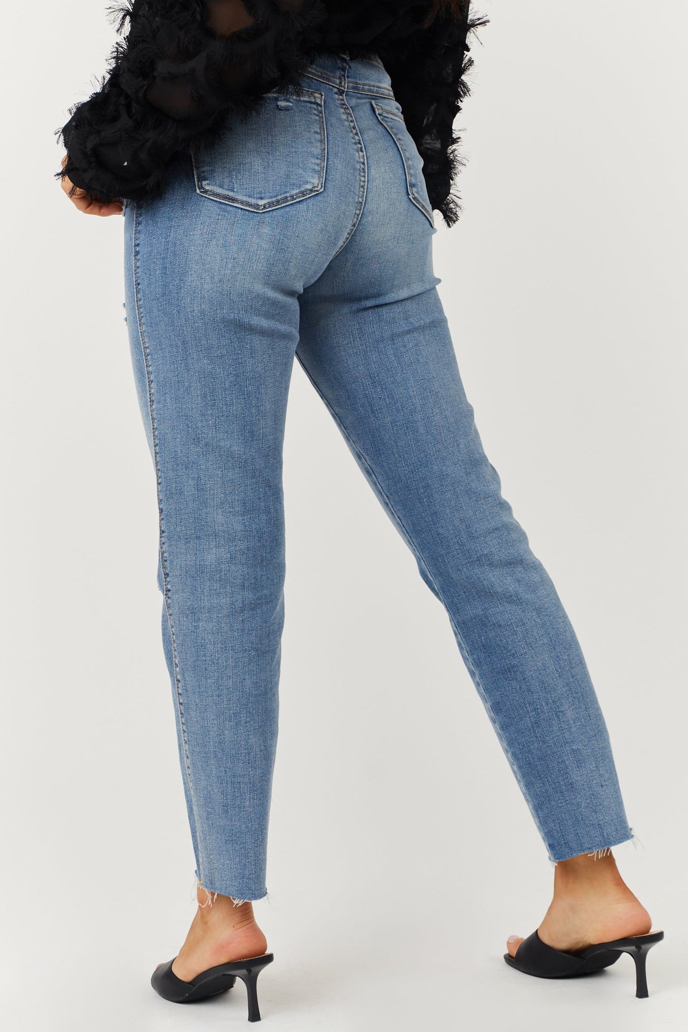 Medium High Rise Slit Knee Raw Straight Jeans
