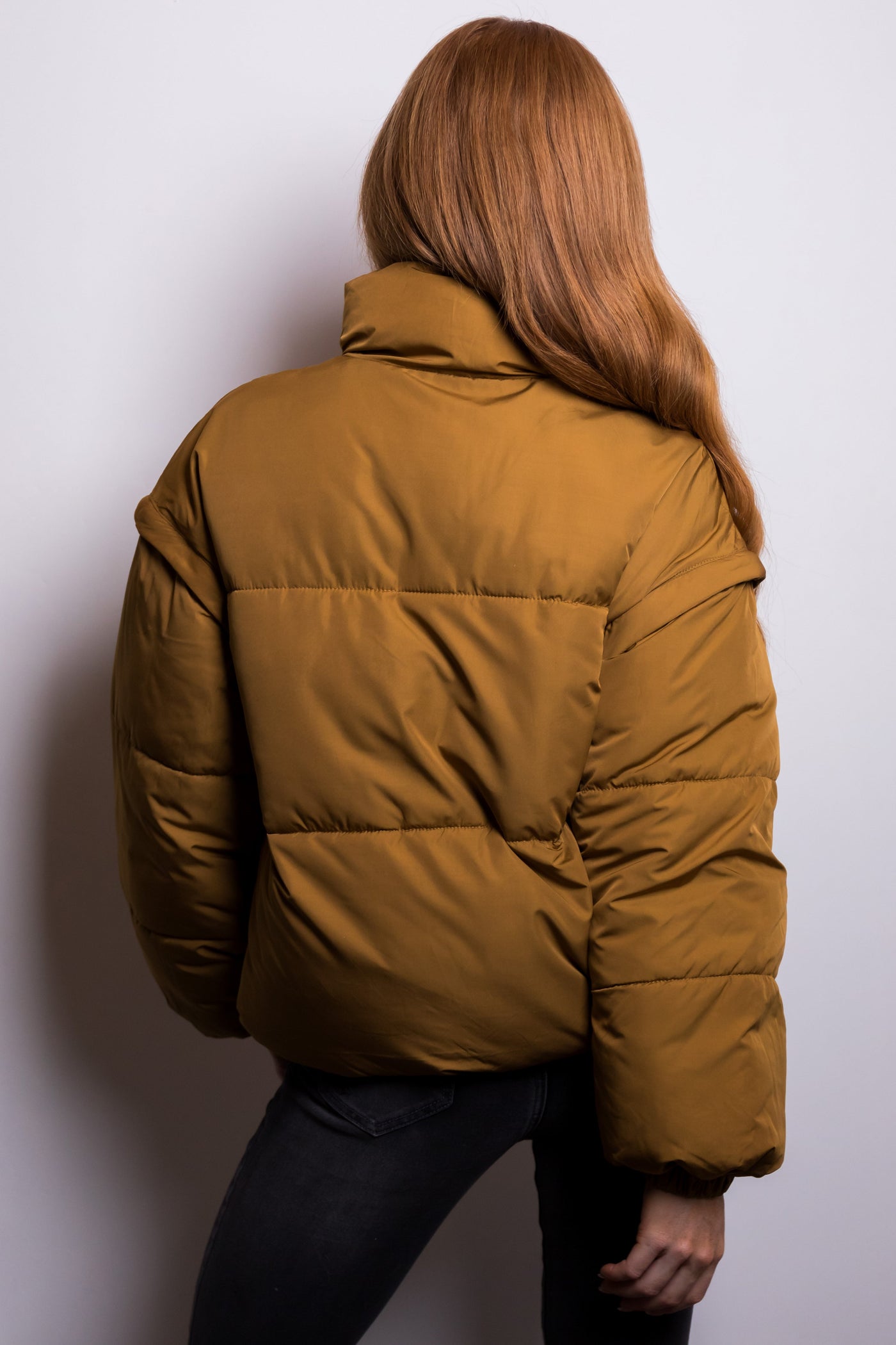 Peanut Puffer Jacket with Detachable Sleeves