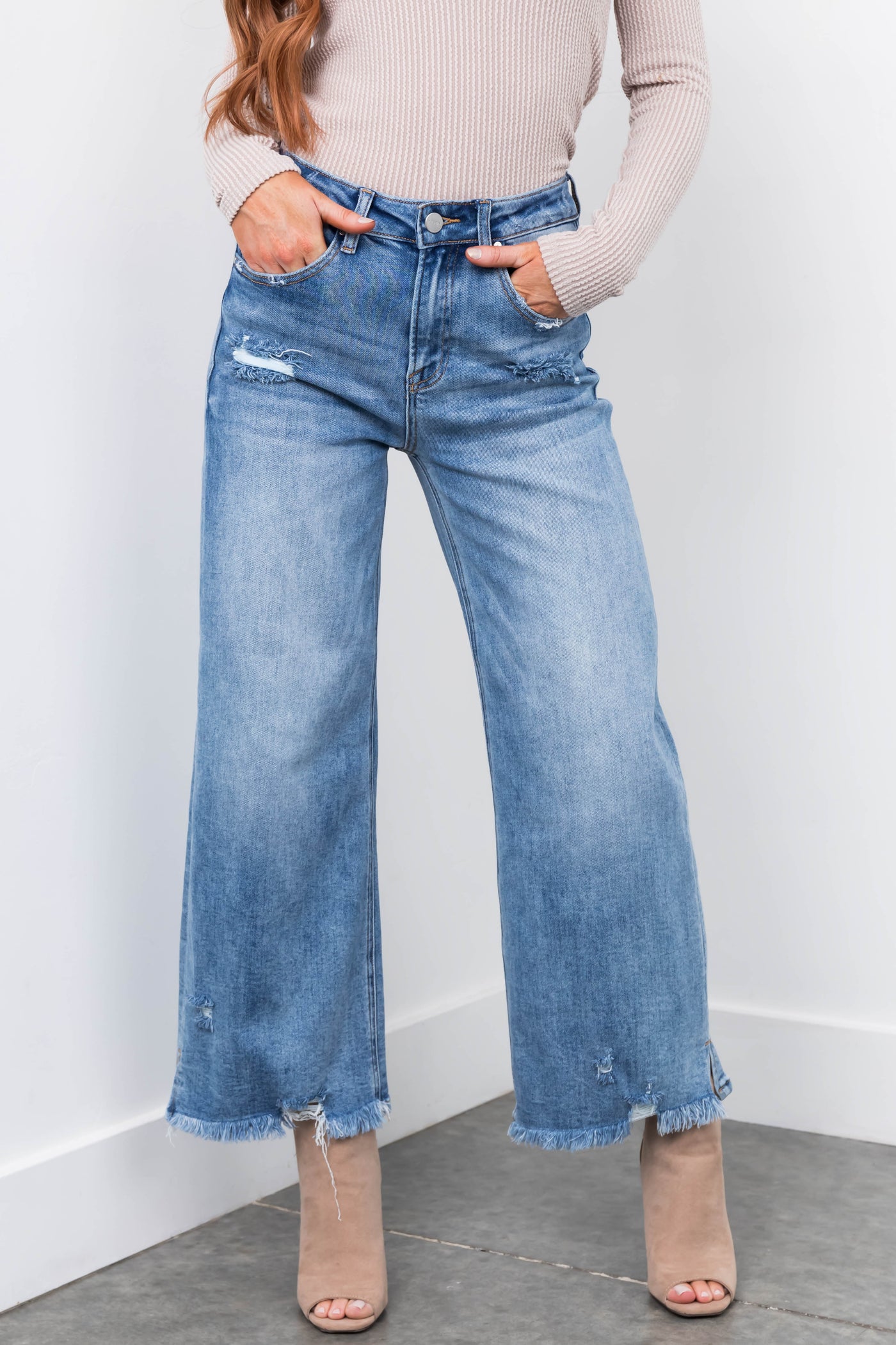 Risen Ankle Wide Leg Jeans with Side Slit