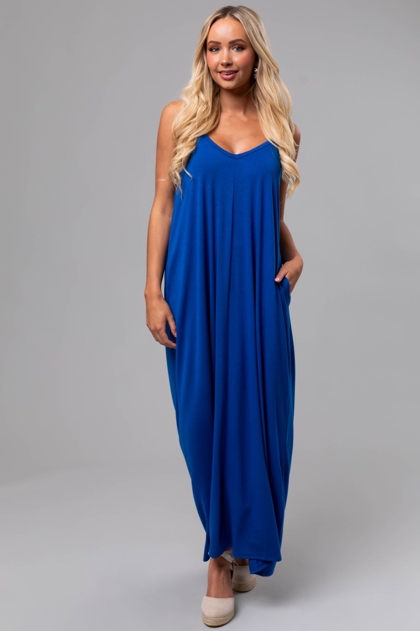 Sapphire Sleeveless Knit Maxi Dress with Pockets