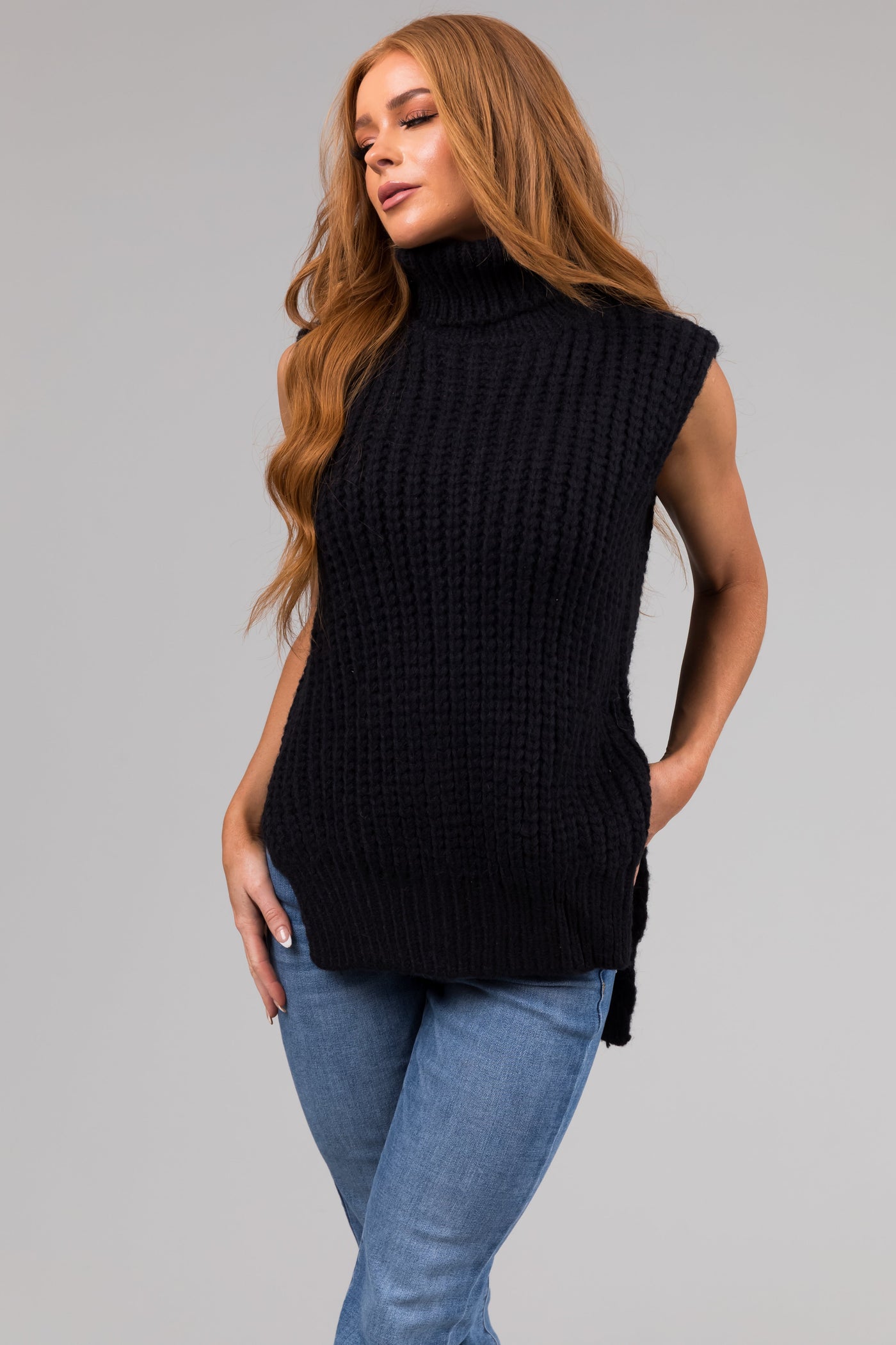 She+Sky Black Sleeveless Turtleneck Sweater Vest