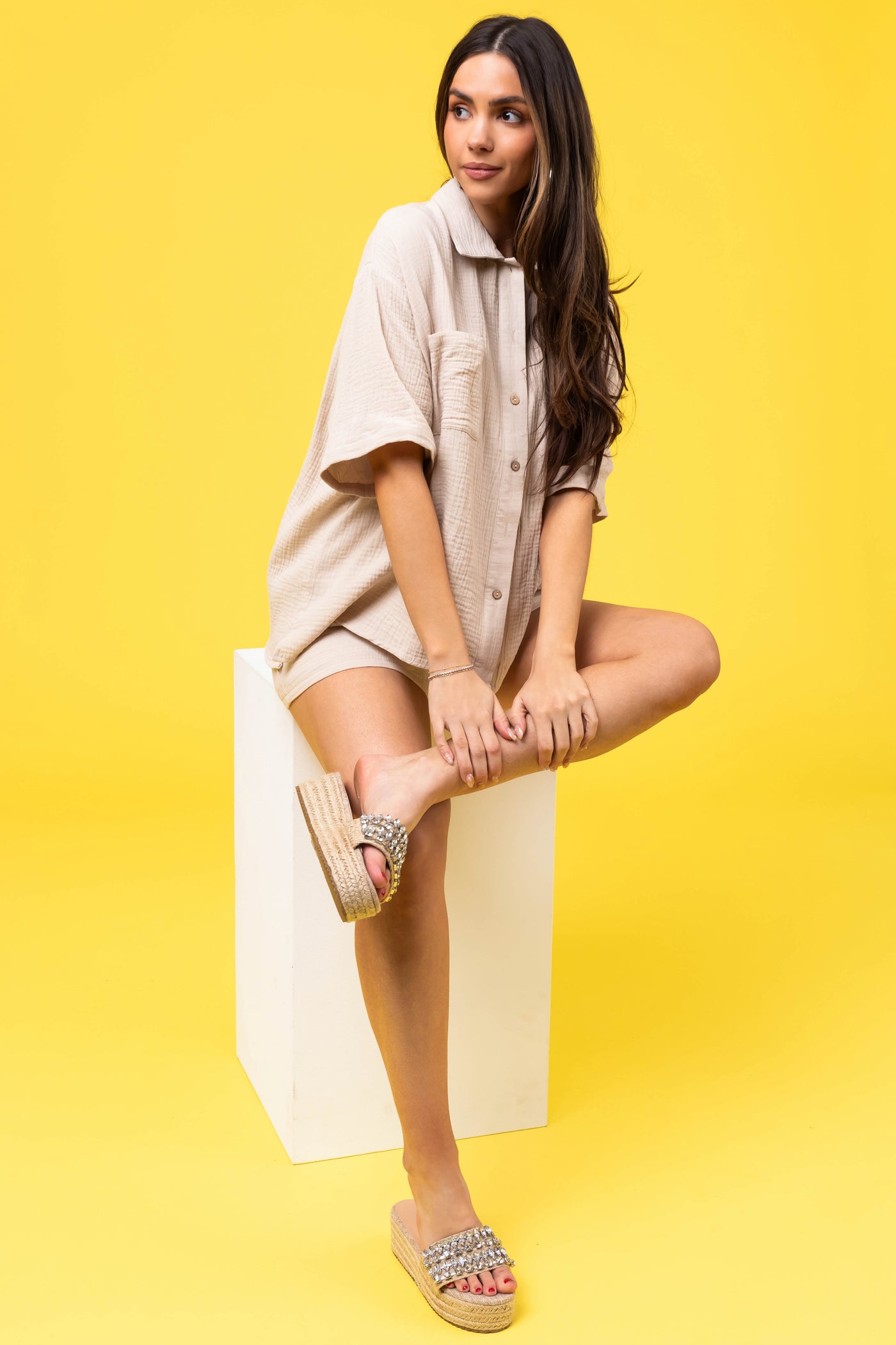 She+Sky Natural Elastic Waist Gauze Woven Shorts