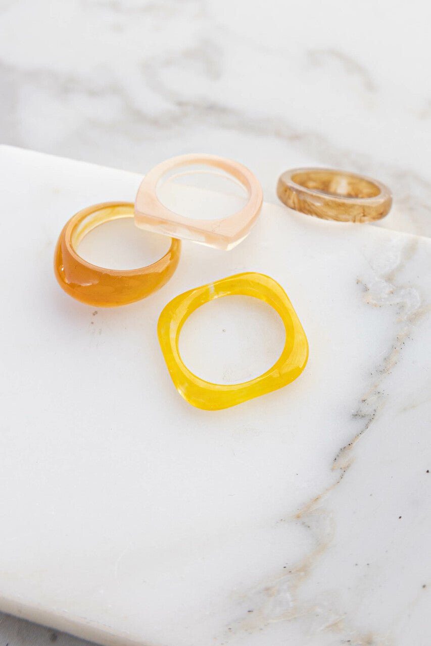 Assorted Shape Acrylic Resin 4 Piece Ring Set
