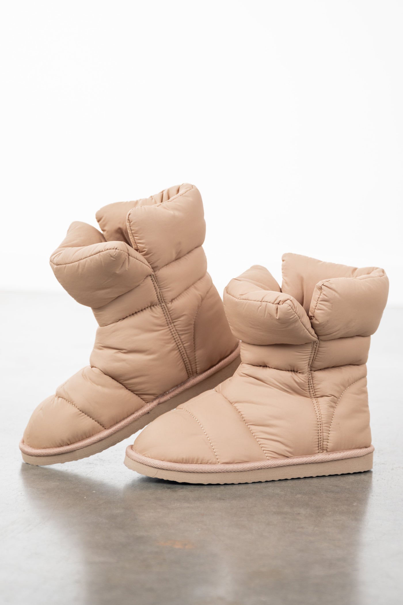 Beige Rounded Toe Split Side Puffer Booties