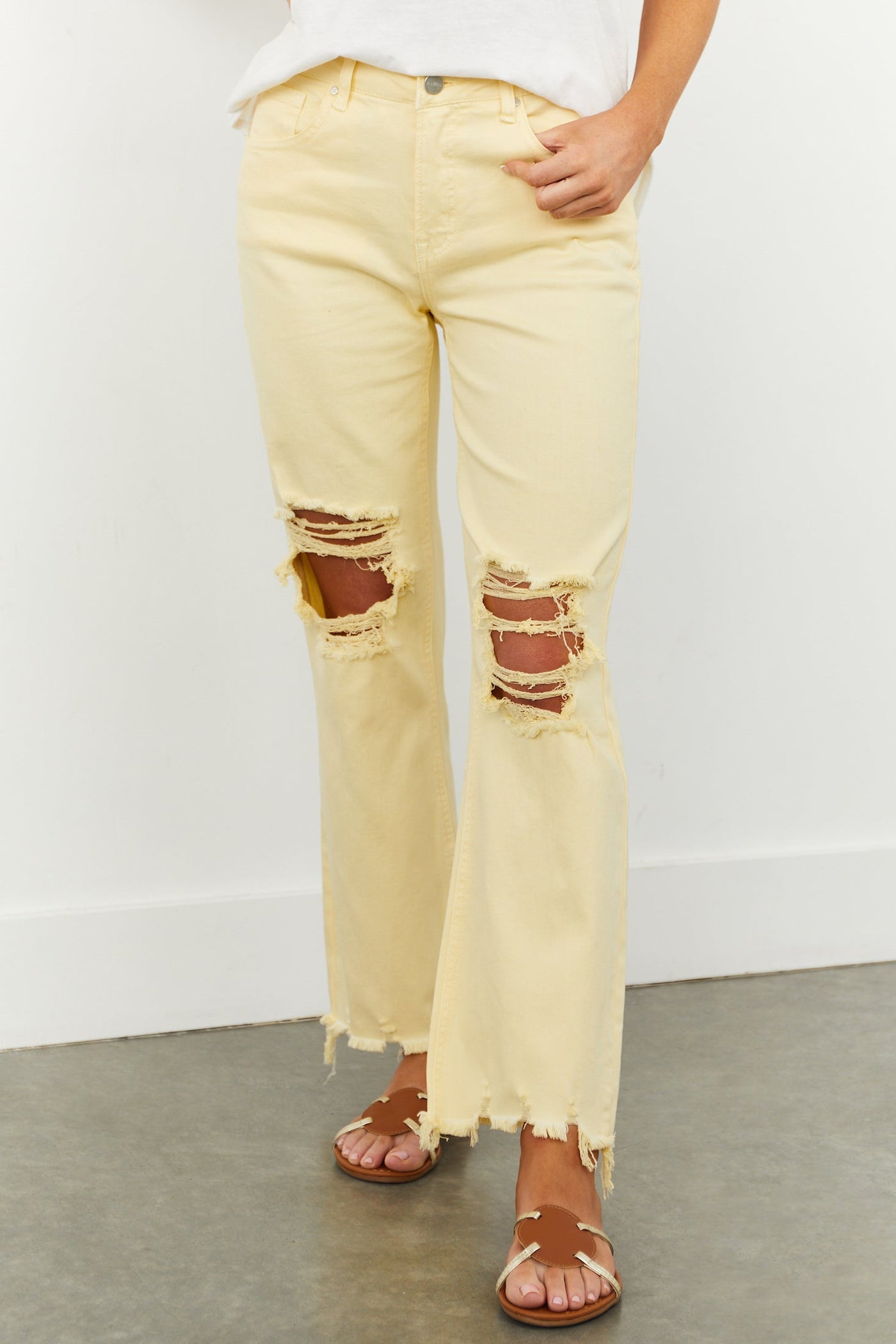 Buttercream Distressed High Rise Straight Jeans