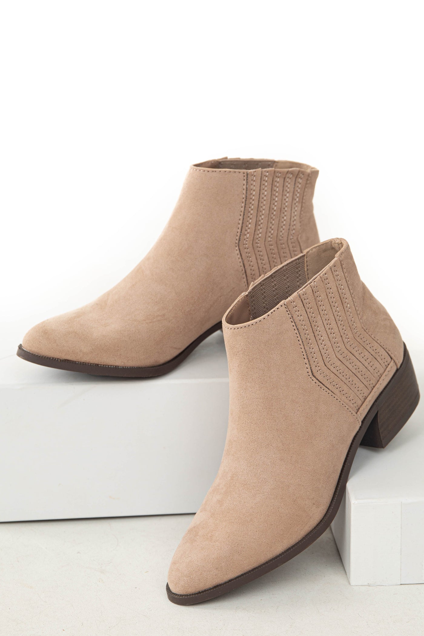 Latte Slit Elastic Panel Pointed Toe Booties