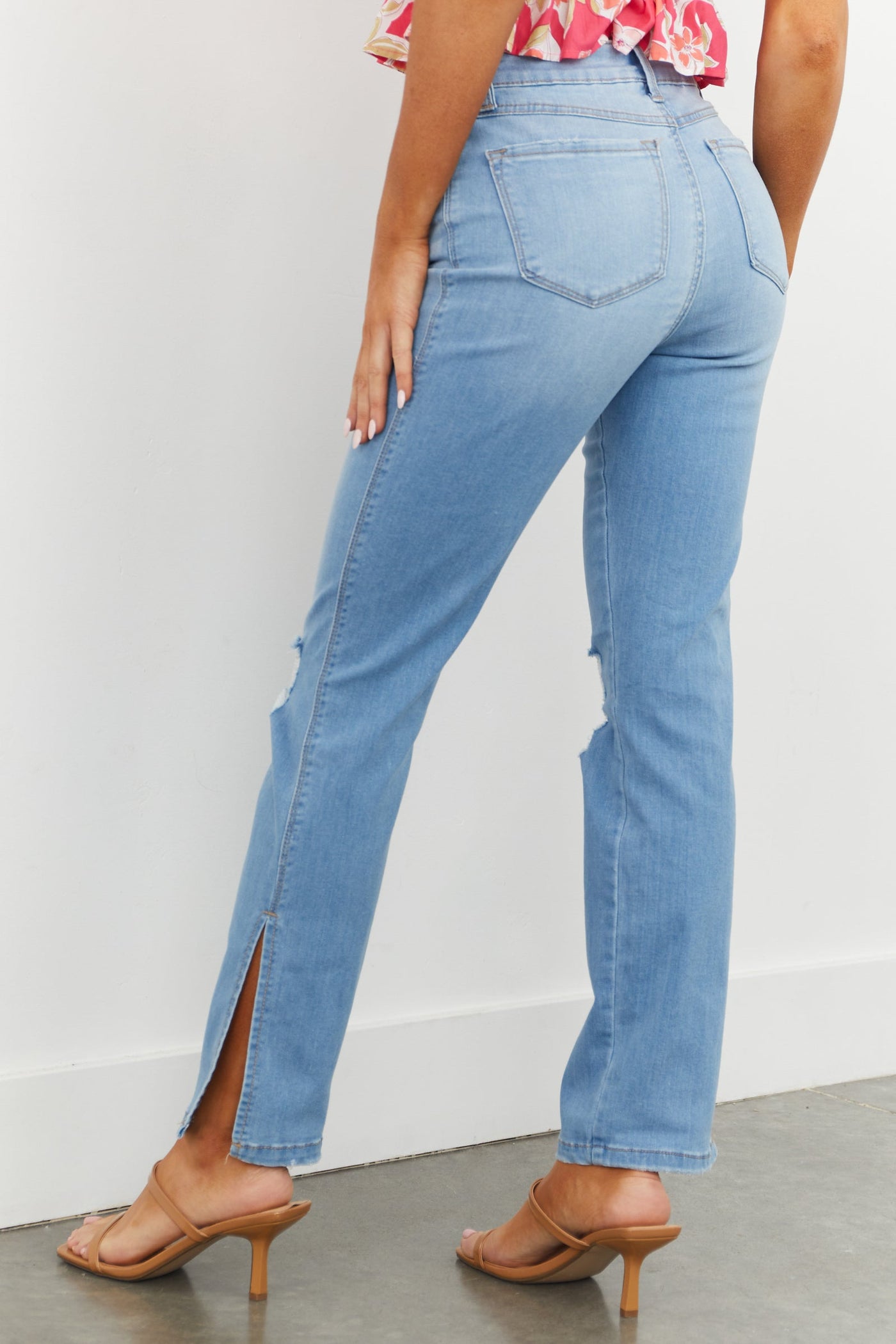 Light Wash High Rise Distressed Split Hem Jeans
