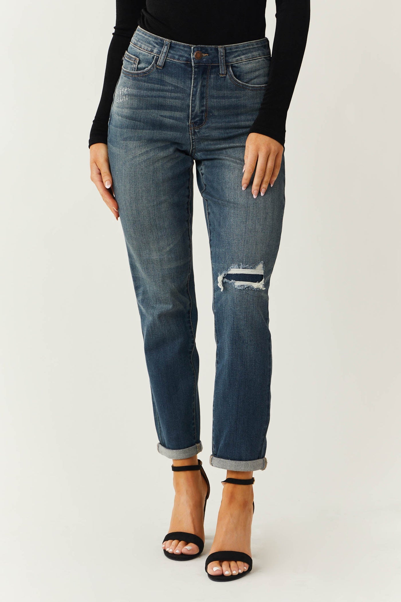 Medium High Rise Shredded Knee Boyfriend Jeans
