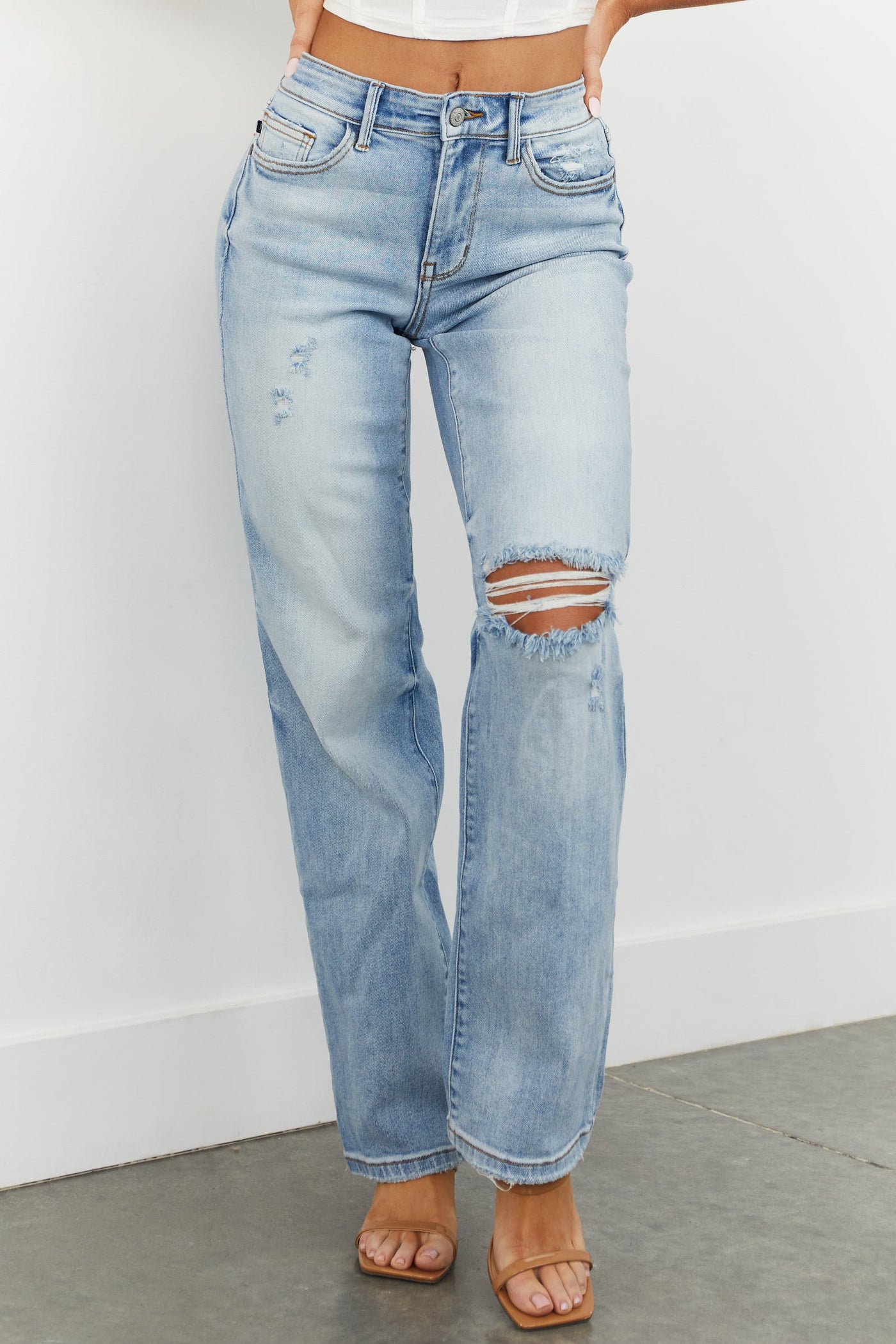 Medium Wash High Rise Relaxed Straight Jeans