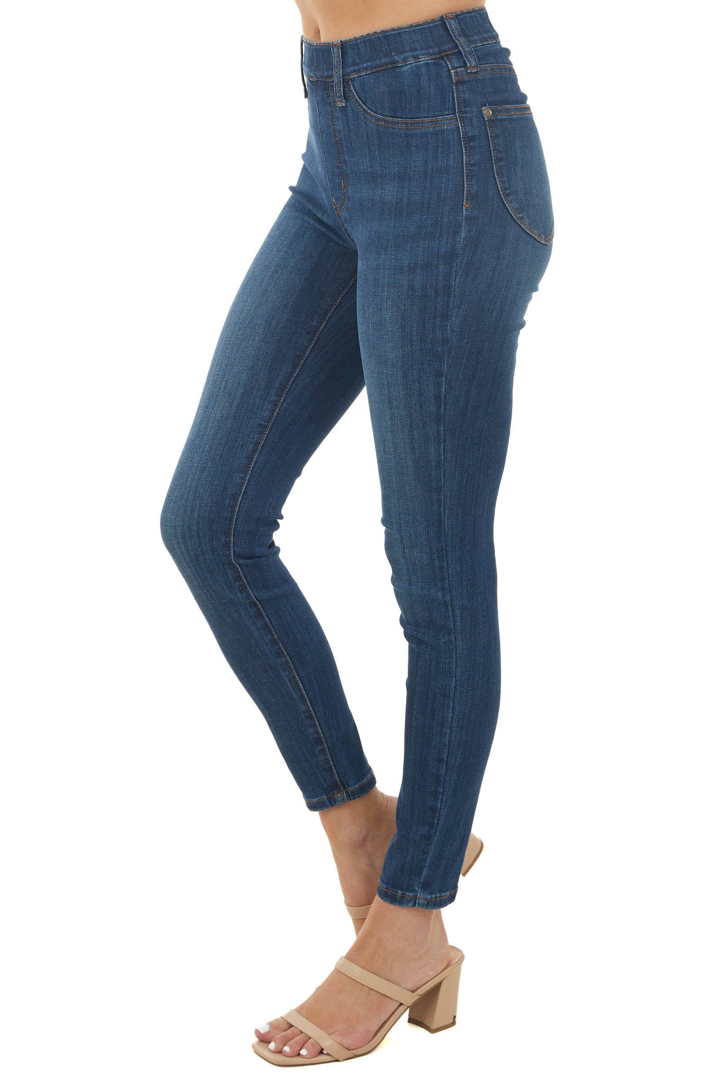 Medium Wash Pull On Skinny Jeans with Faux Pockets