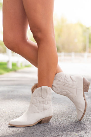 Oatmeal Western Style Pointed Toe Booties