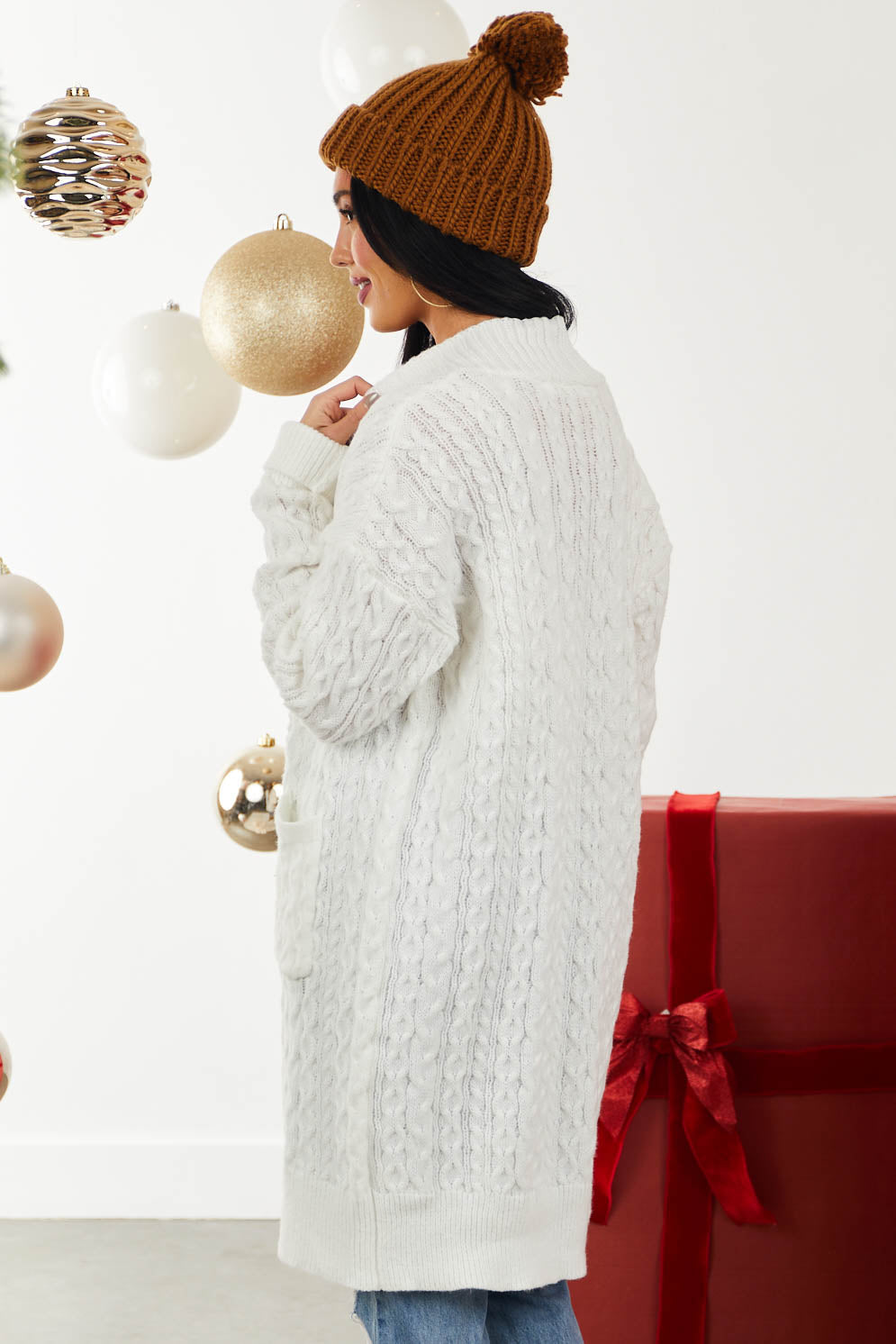 Off White Thick Cable Knit Pocket Cardigan