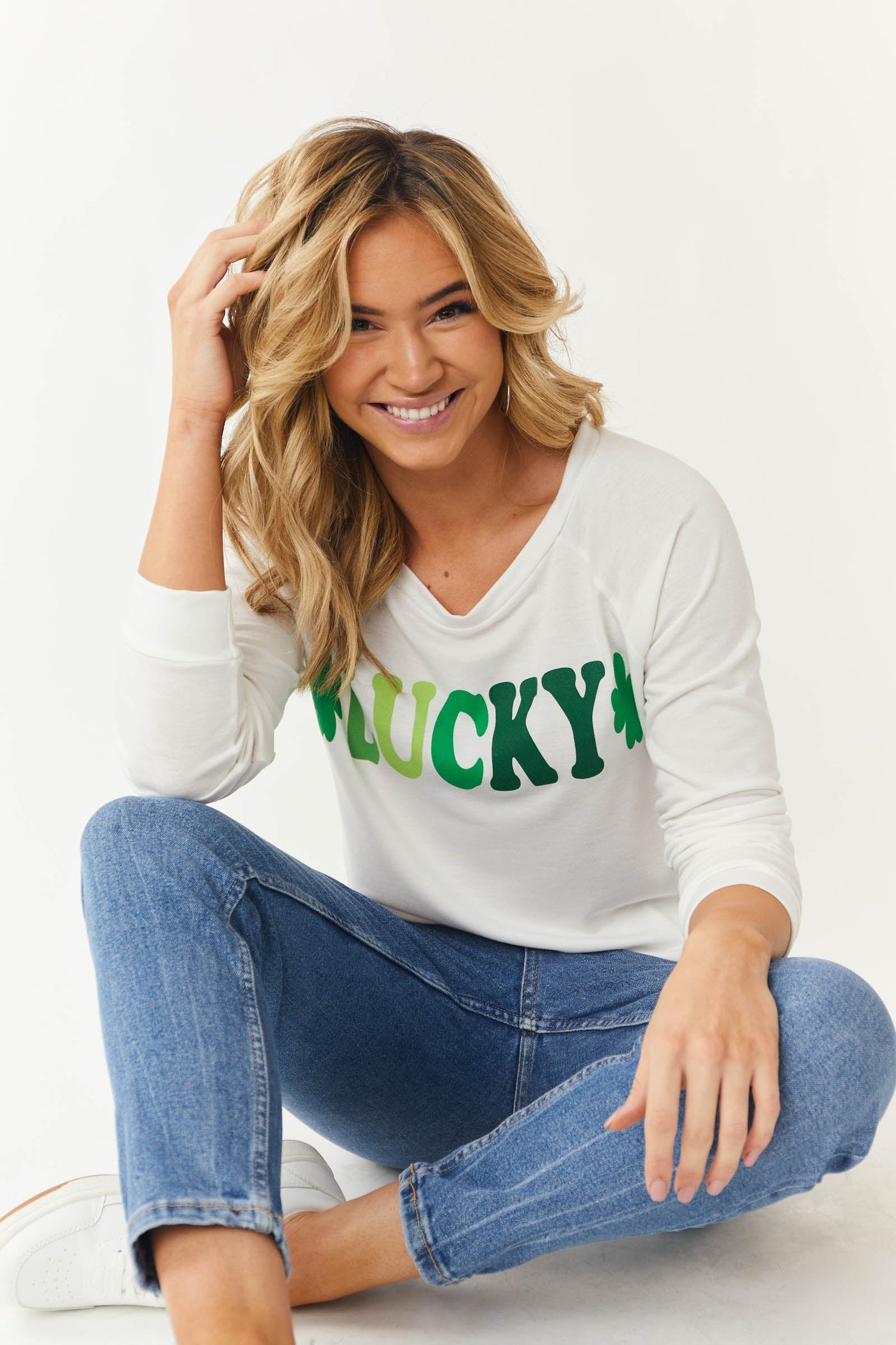 Off White 'Lucky' Graphic Pullover Top