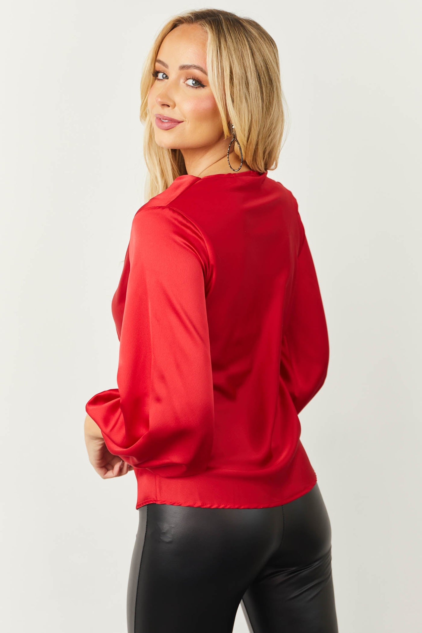 Pomegranate Twist Front 3/4 Sleeve Satin Top