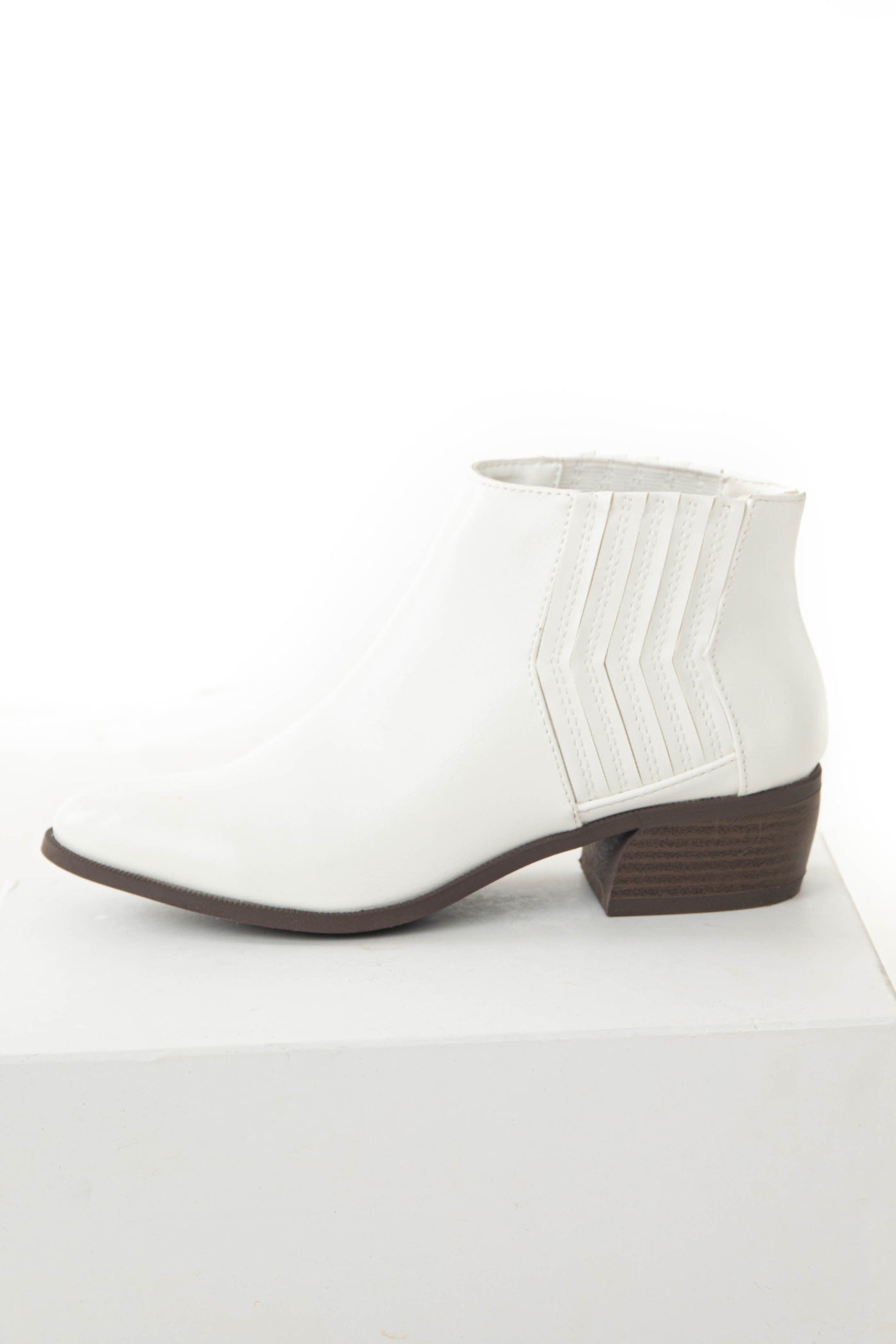 White Slit Elastic Panel Pointed Toe Booties