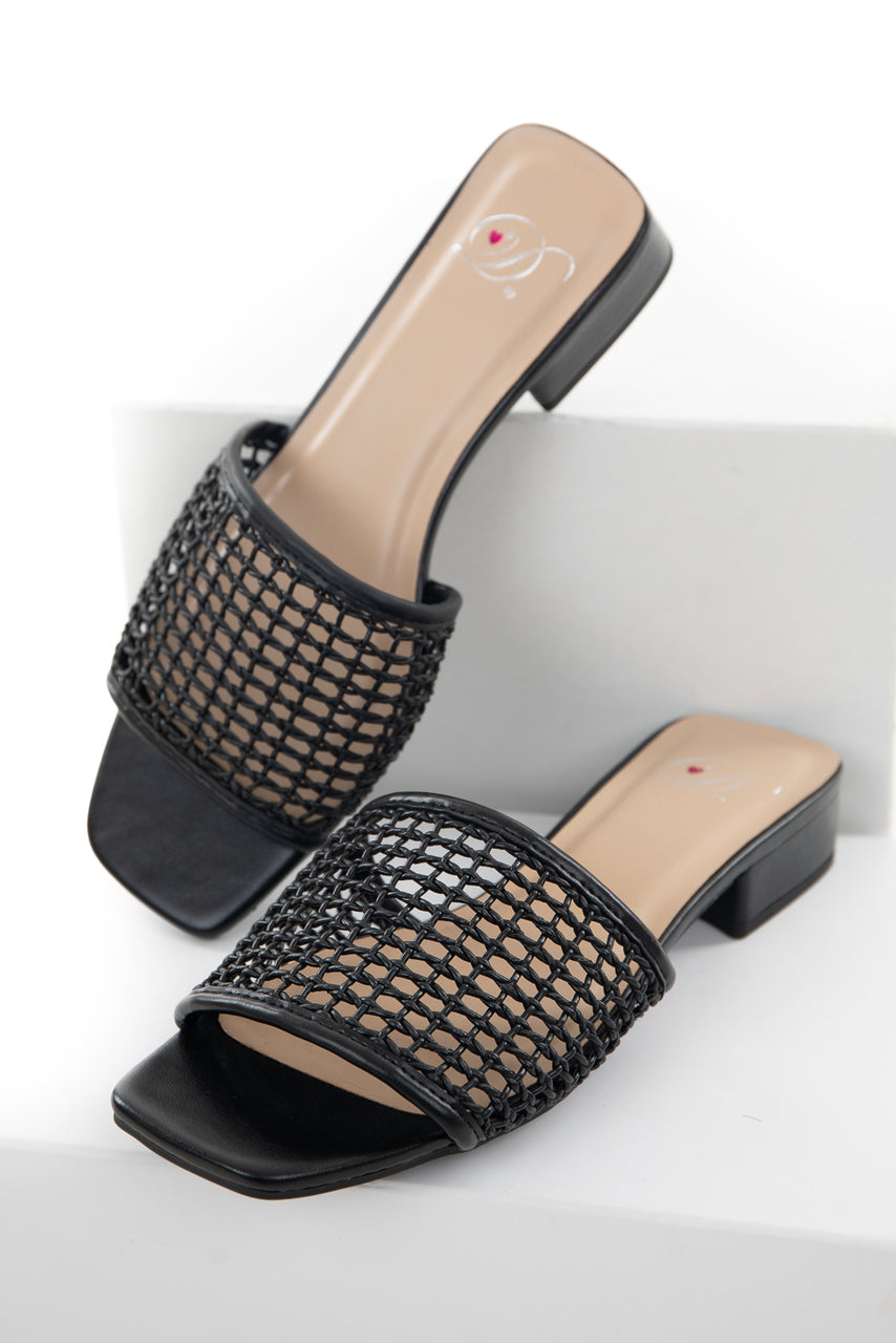 Black Loose Woven Strap Slip On Sandals with Low Heel