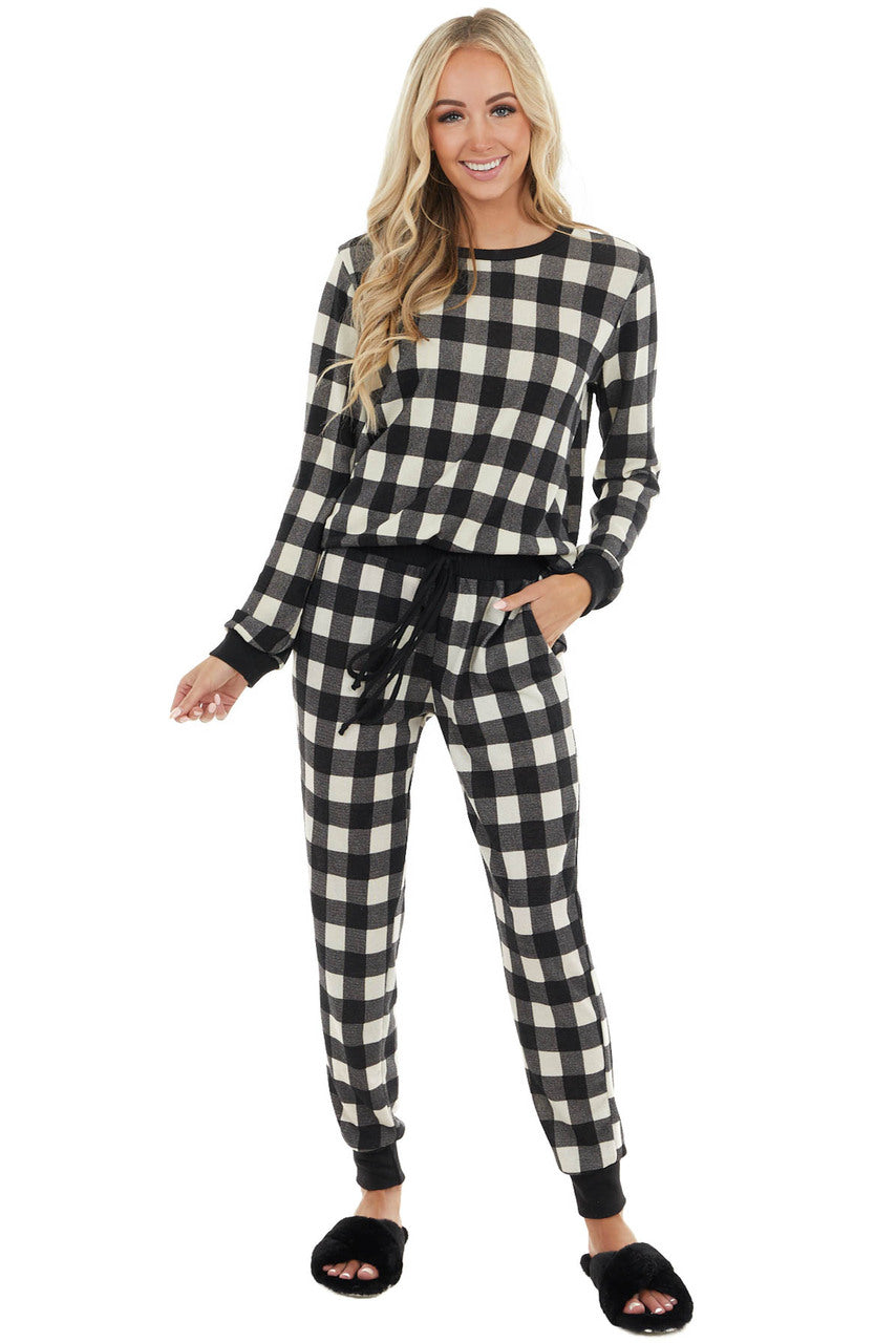 Black and White Buffalo Plaid Long Sleeve Knit Top