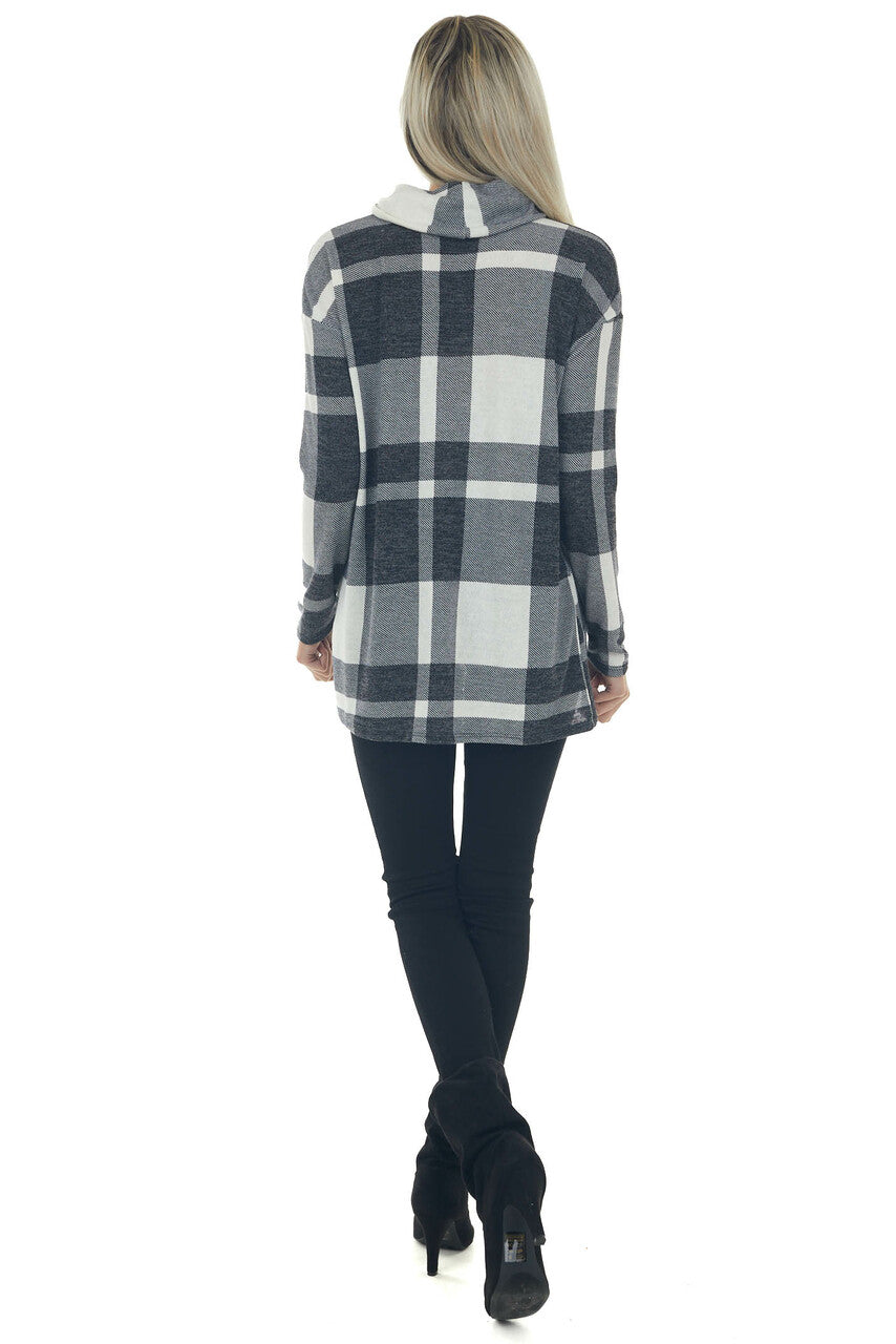 Black Plaid Long Sleeve Turtleneck Top