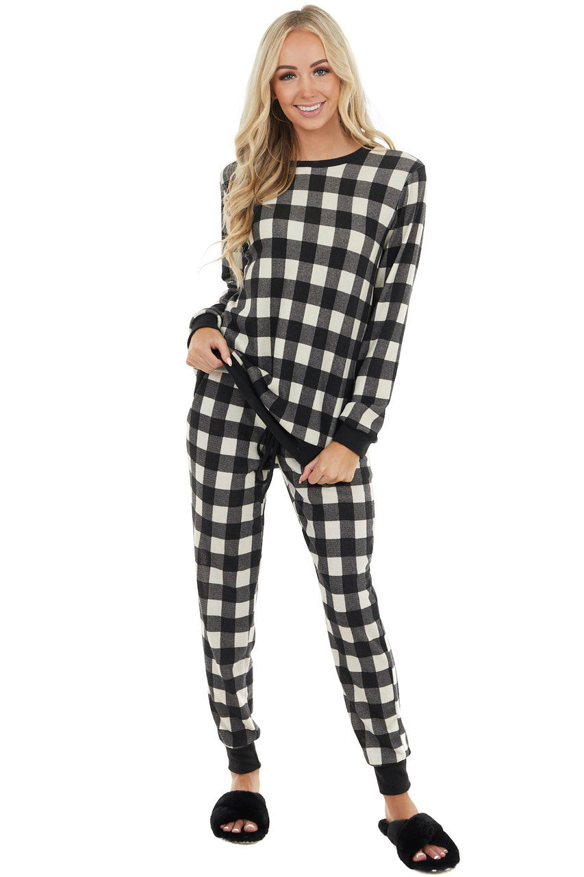 Black and White Buffalo Plaid Long Sleeve Knit Top