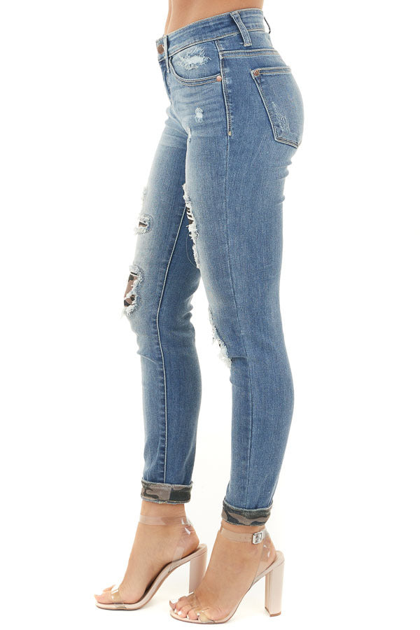Medium Wash Distressed Skinny Jeans with Camo Print Patch