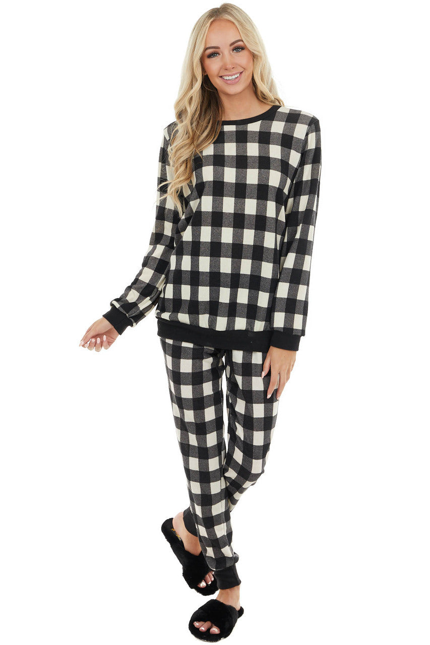 Black and White Buffalo Plaid Long Sleeve Knit Top